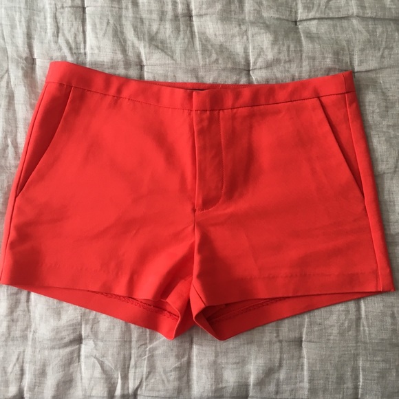 zara basic shorts
